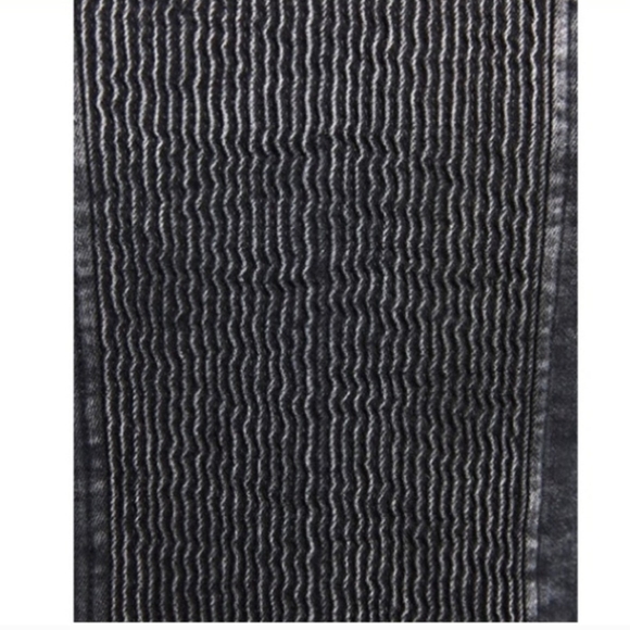 HP🎉NWT Zara woman premium denim black denim crop with bell sleeves - Picture 5 of 11